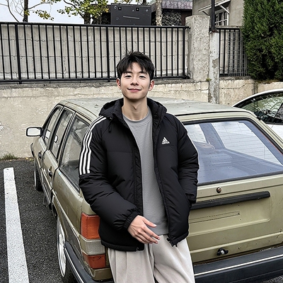 阿迪达斯官方正品短款羽绒服男装冬季保暖运动服休闲面包服IT8730