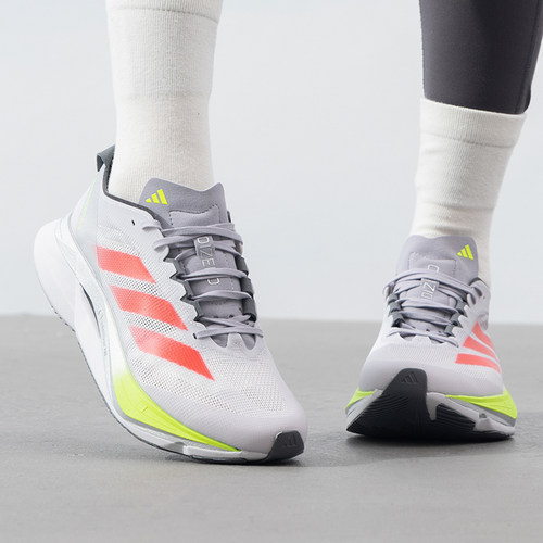 阿迪达斯adidas休闲鞋女鞋2025冬季新款运动鞋马拉松跑步鞋JI4473