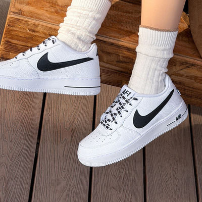 耐克NIKE女鞋2026新款AIR FORCE空军一号大童运动休闲板鞋IR0270