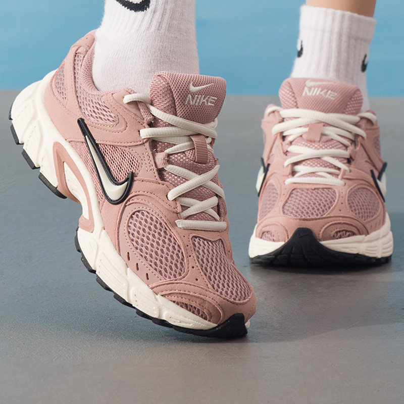 耐克（NIKE）女鞋 新款冬季运动鞋V5 RNR健身训练缓震耐磨轻便透,运动鞋new,运动休闲鞋,淘宝优惠券,粉丝福利购,淘宝优惠卷