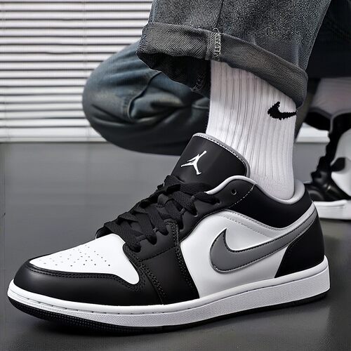 NIKE耐克男鞋AJ1黑白运动鞋2026夏新款篮球鞋低帮板鞋553558-040