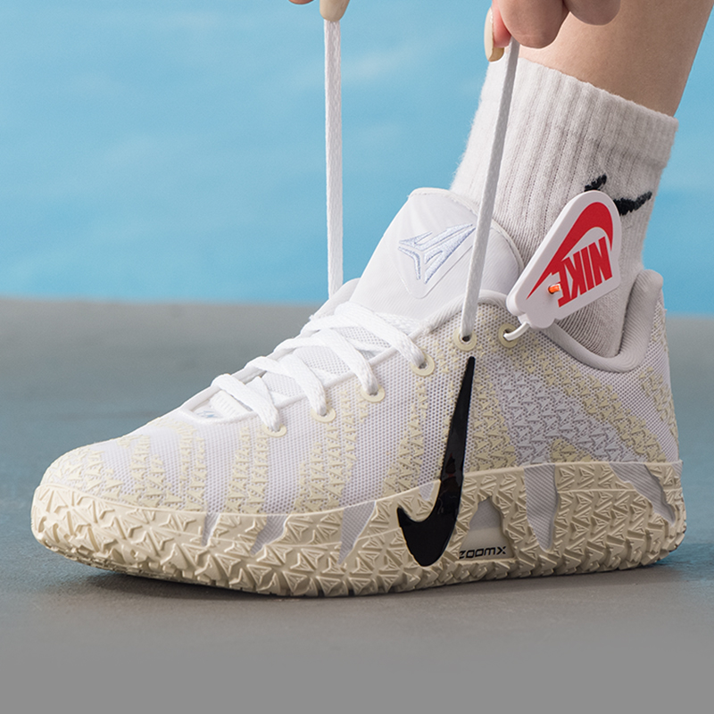 耐克莫兰特3大童轻便实战篮球鞋冬季男女童抗扭NIKE JA 3 IB4773