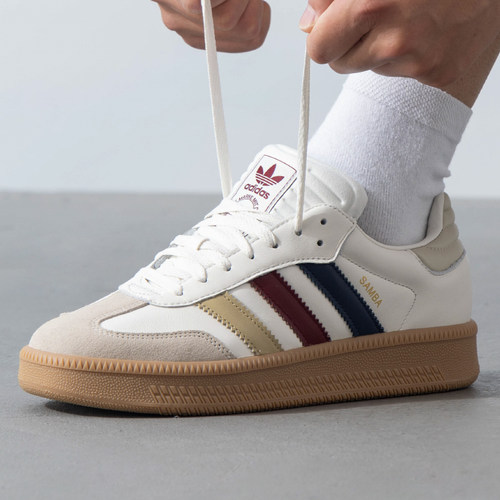 Adidas阿迪达斯板鞋25新款低帮运动鞋轻便透气德训鞋休闲鞋JI4276