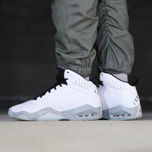 运动休闲 专柜正品