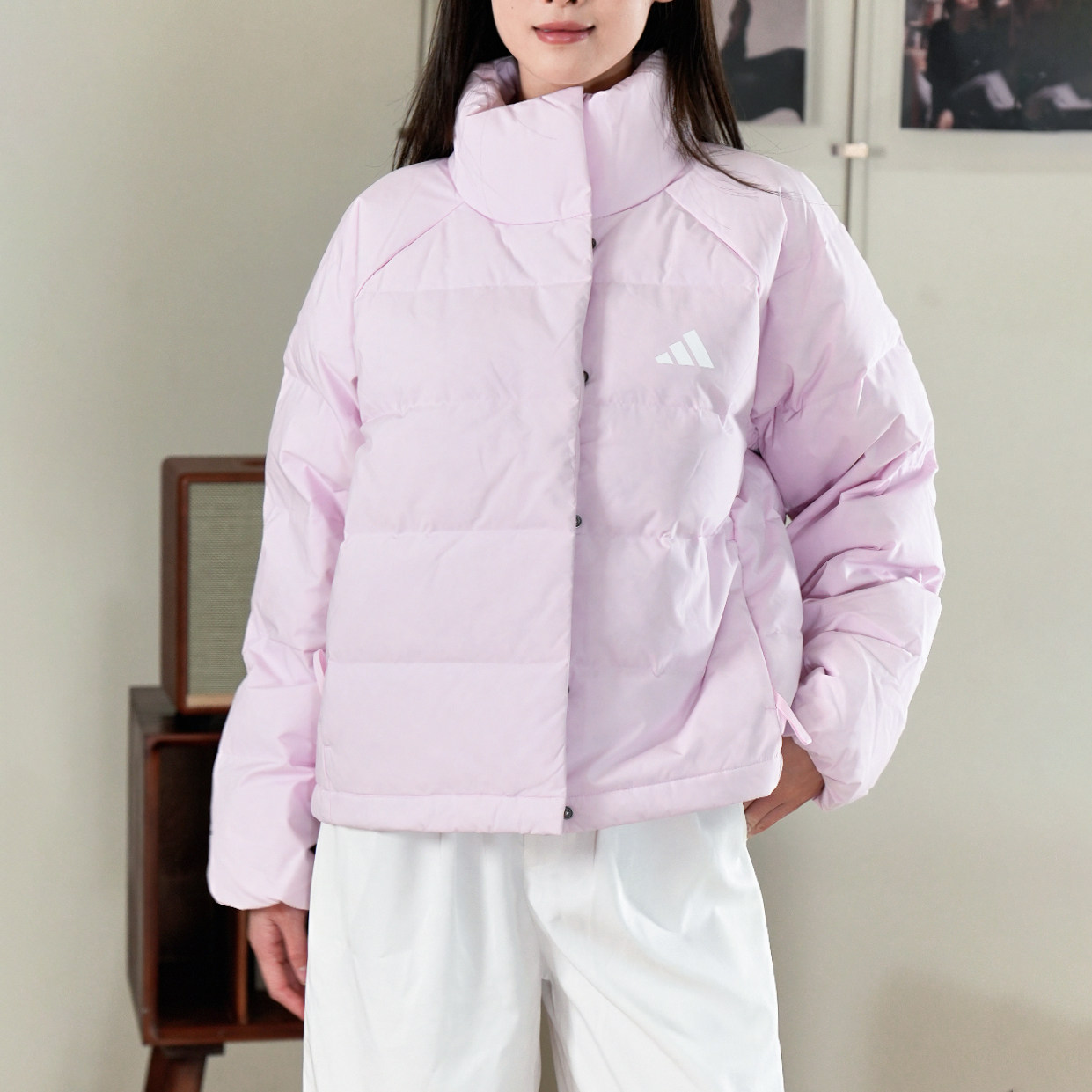 adidas阿迪达斯女子运动休闲羽绒服外套官方正品保暖面包服KH3976