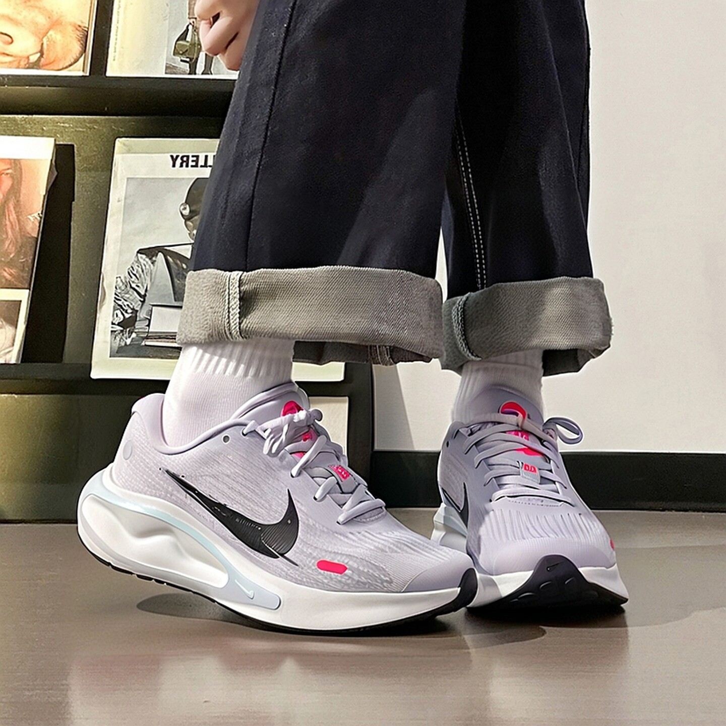 耐克官方正品女鞋公路跑步鞋2026春季款女款低帮运动鞋IM6684-151