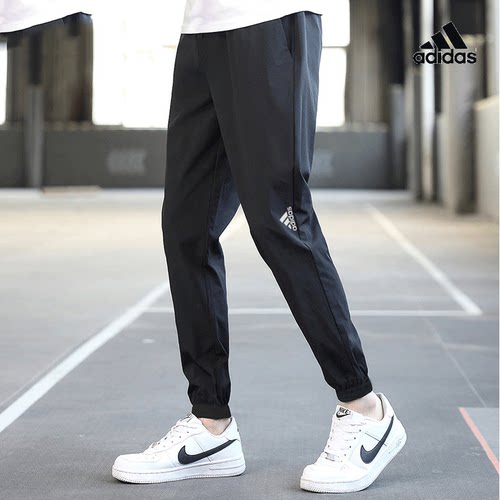 阿迪达斯透气男透气梭织速干运动