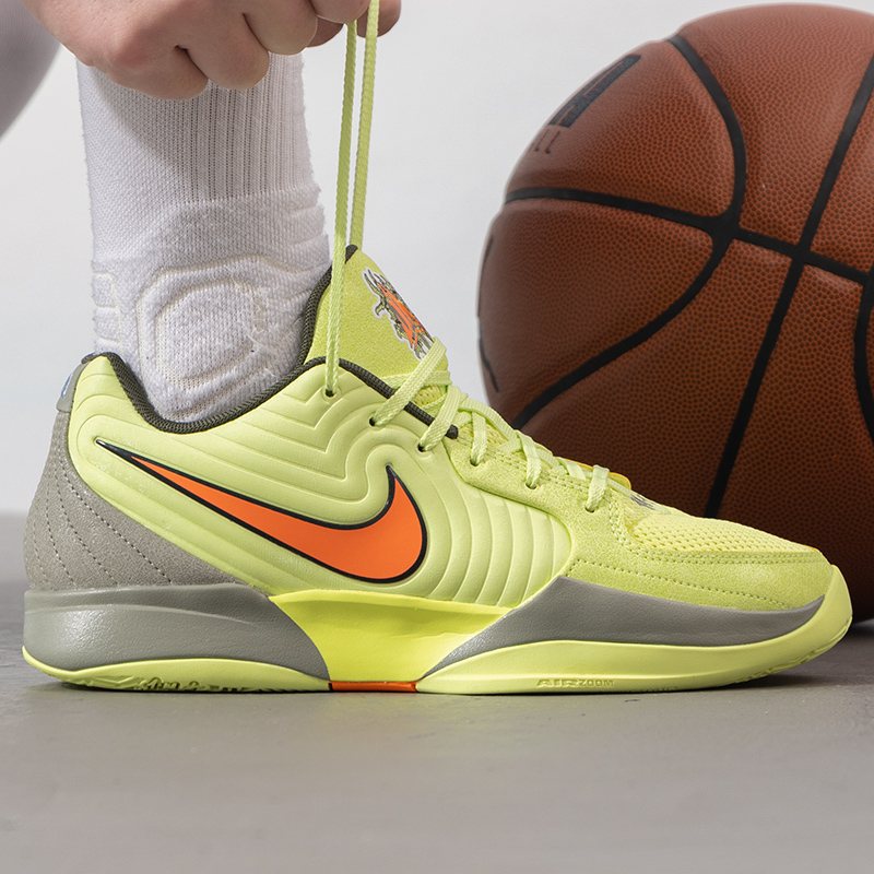 耐克（NIKE）篮球鞋男鞋 2025春季新款莫兰特2代场上比赛缓震运