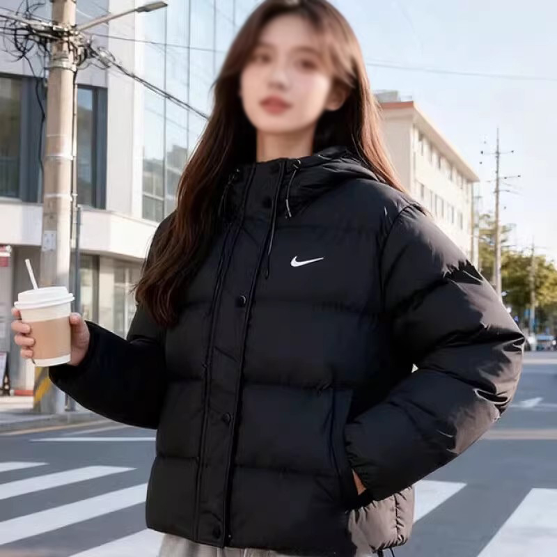NIKE耐克女装黑色短款连帽羽绒服25秋冬运动休闲保暖厚外套IH0728