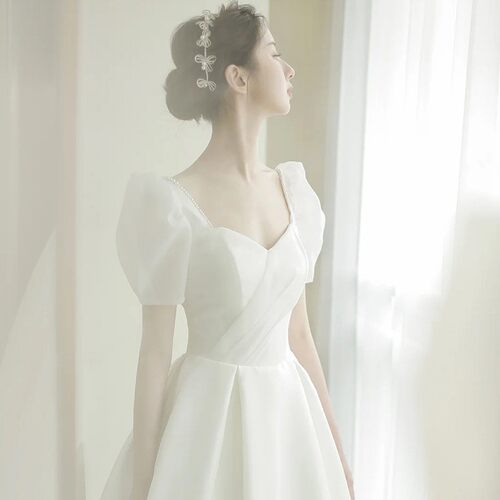 婚纱2025新款新娘主婚纱高级质感法式简约轻纱拖尾结婚出门纱齐地 - 封面