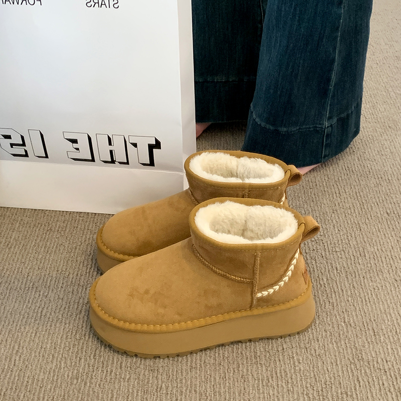 厚底雪地靴女款新款冬羊皮毛一体