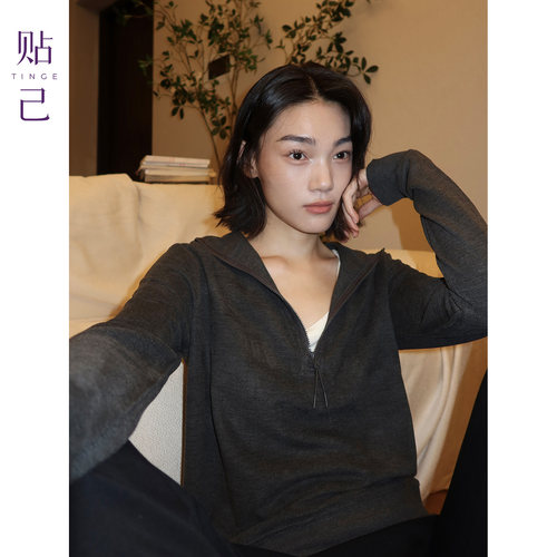 雪花绒连帽半襟拉链卫衣女