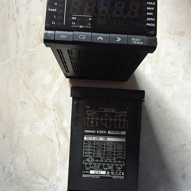 实价 K3NX-VD2C-C2 OMRON 功能数字面板表 九成新 二手现货
