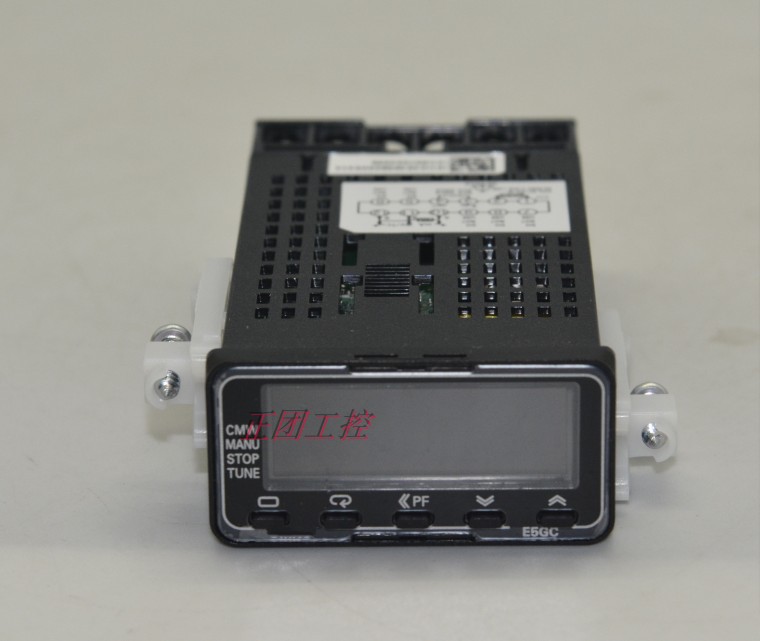 E5GC系列温控E5GC-CX0D6M-000 E5GC-RX0A6M-000 E5GC-QX0A6M-000