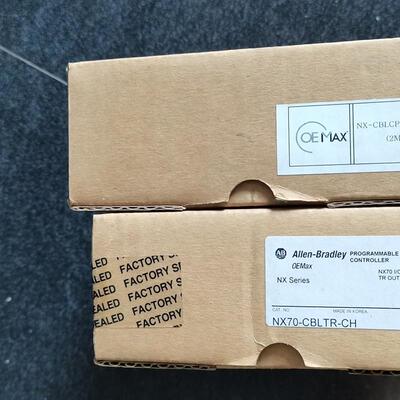 NX-CBLCPU02-OM NX70-CBLTR-CH PLC连接线 全新现货