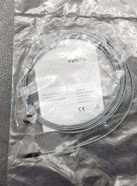 SME-10M-ZS-24V-E-2.5-L-OE 551369 磁性开关 全新