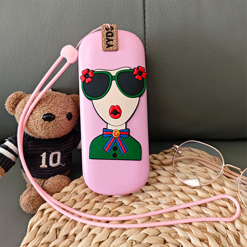 儿童眼镜盒高级感防压便携可挂脖