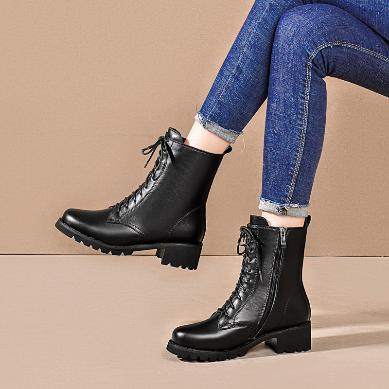马丁靴女思卡琪系带新款大码女鞋