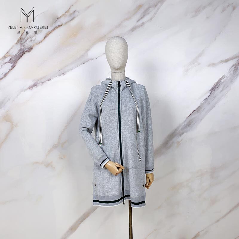 玛格丽女装秋季新款运动帽衫休闲百搭减龄外套lt3105