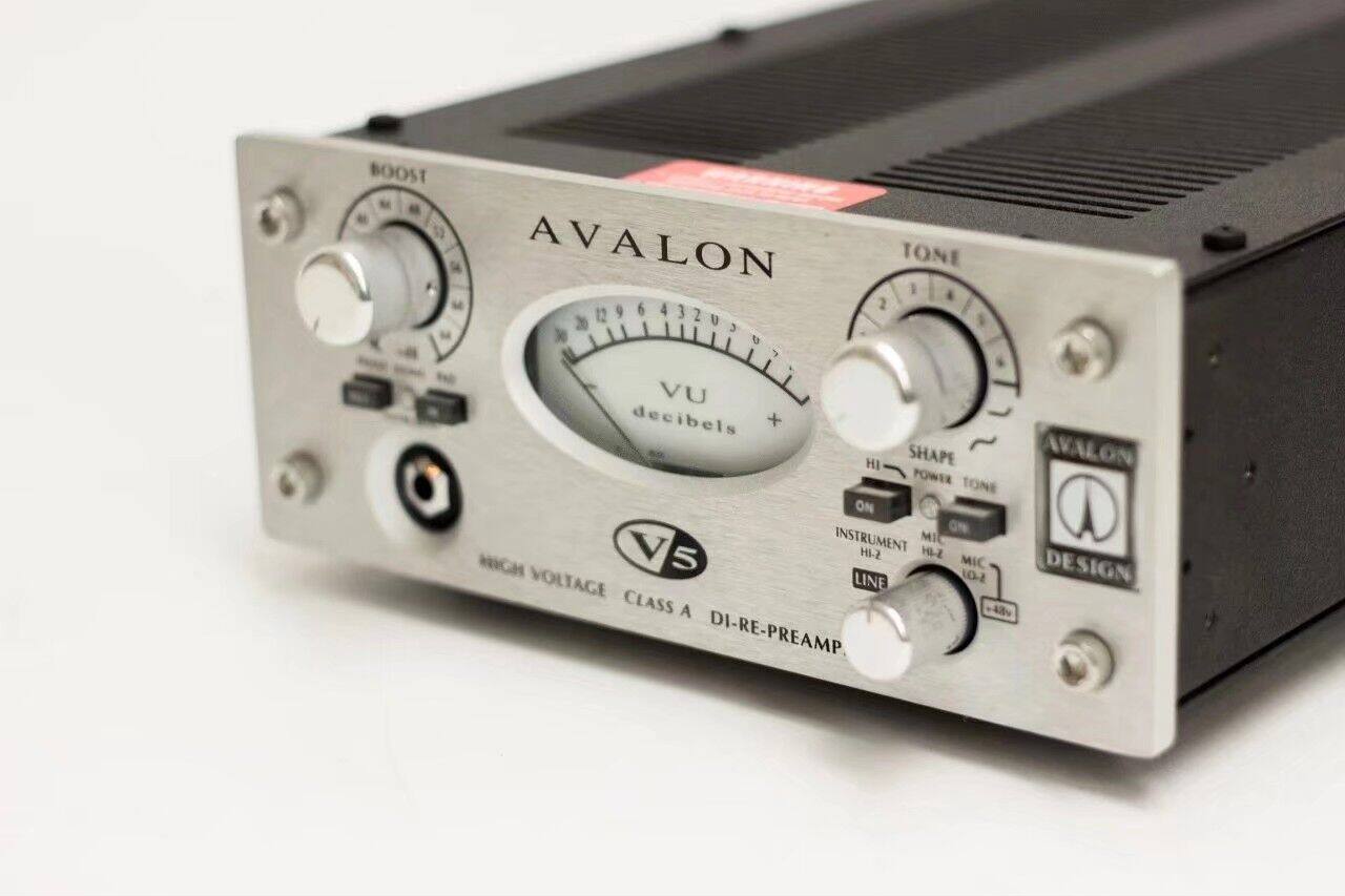 爱威龙 Avalon V5 国行录音A甲级人声乐器麦克风放大器电子管话放