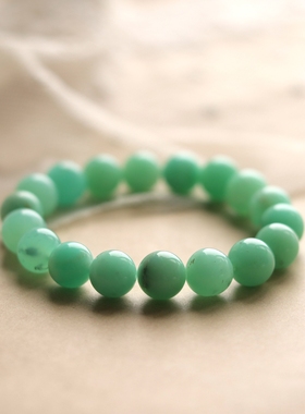 孤独又迷人-瑕疵很多的澳洲玉