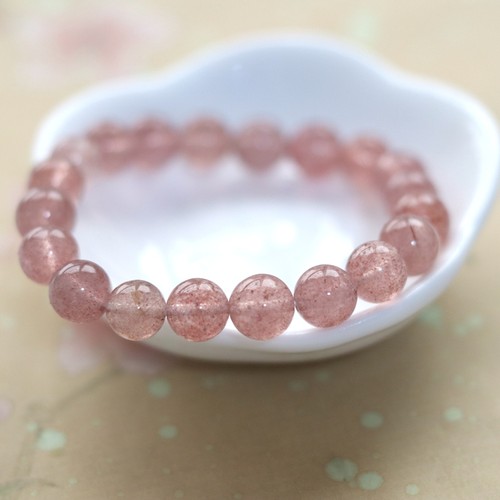 粉草莓晶手串甜美节日礼物