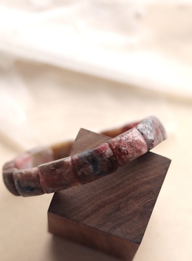 漫步于绵长的青石板路-碧玺手排