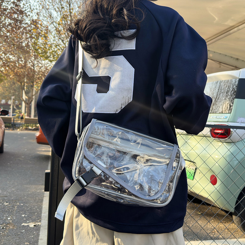 新款透明果冻包PVC防水单肩包时尚潮流斜挎小方包女休闲旅行包袋