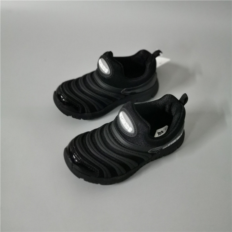 新款中小童毛毛虫轻便童鞋