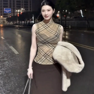 网红高级感复古港风时髦格子半高领修身显瘦背心无袖上衣女短款夏