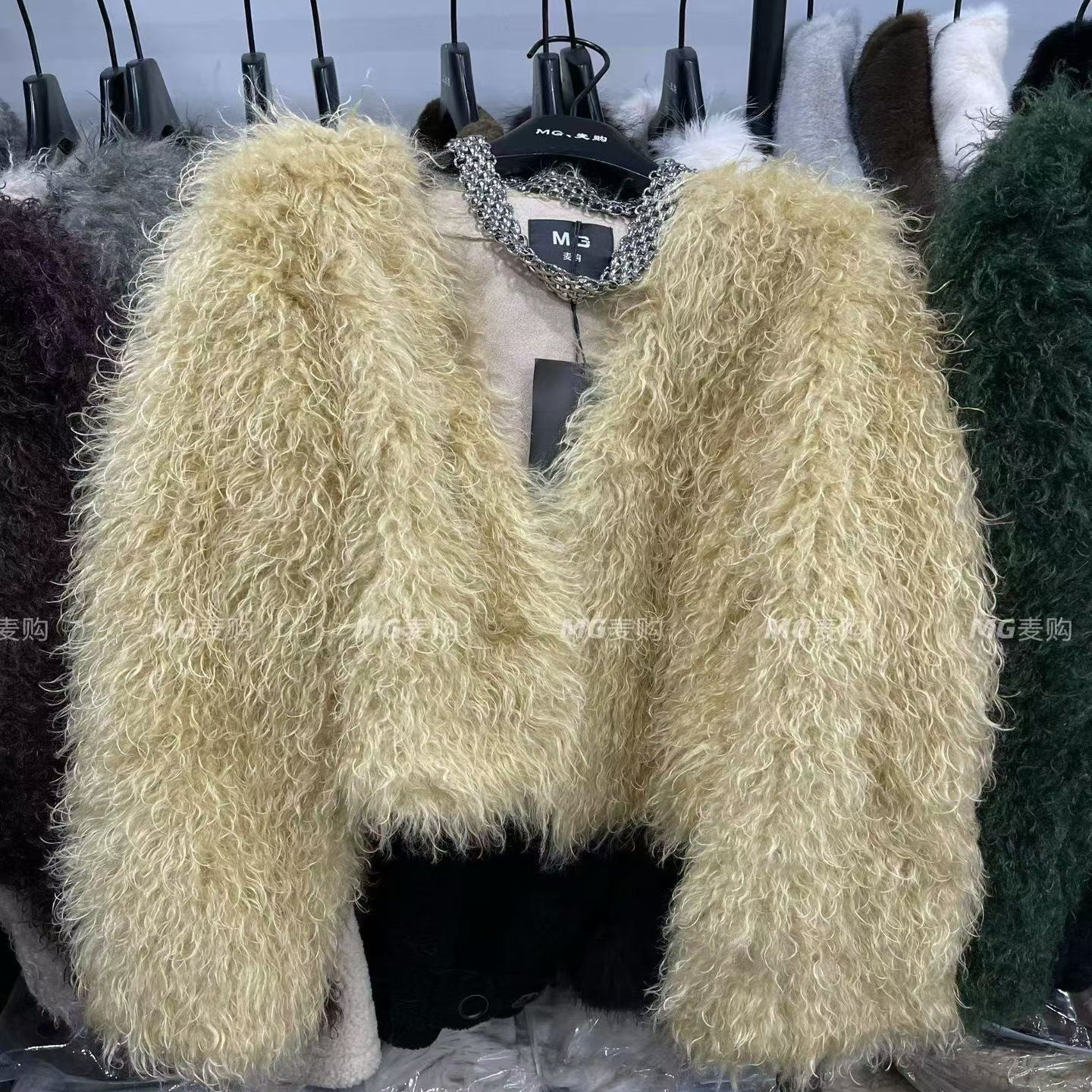 2025冬季高级感辣妹风环保仿真滩羊毛皮毛一体年轻皮草外套女