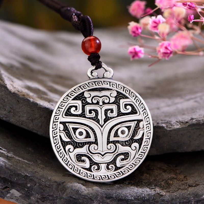 s999纯银吊坠饕餮兽面男士霸气复古足银吊坠神兽个性银饰项坠