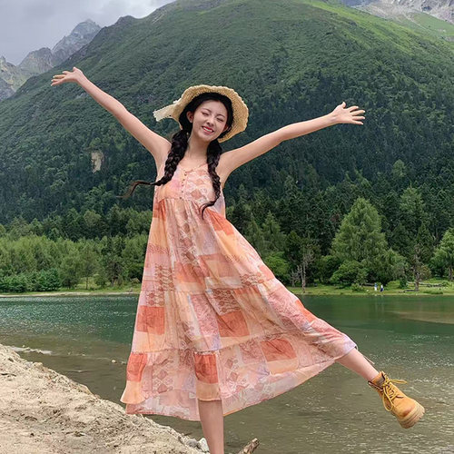 波西米亚民族风雪纺吊带连衣裙旅游度假穿搭气质长裙超仙女