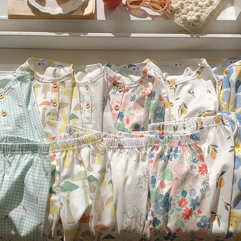 宝宝纯棉碎花家居服套装男女童秋衣秋裤北欧风宽松碎花纽扣睡衣潮