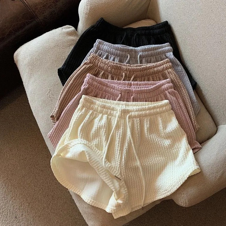 个性班服跑步健身短裤女夏季薄款宽松休闲大码阔腿高腰学生运动热