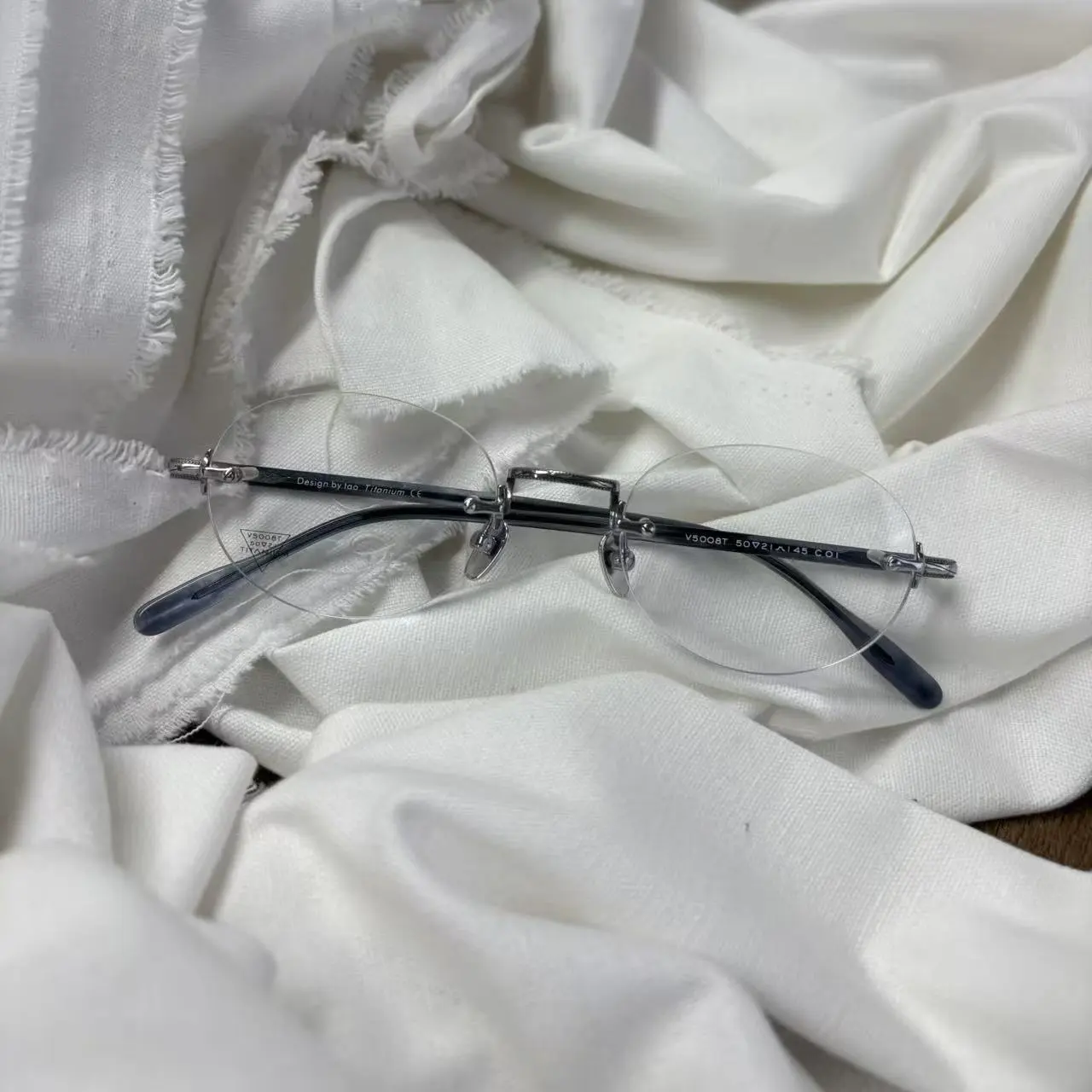 优瞳「V5008T」书呆子英伦风无框纯欲可配近视眼镜框意大利板材女