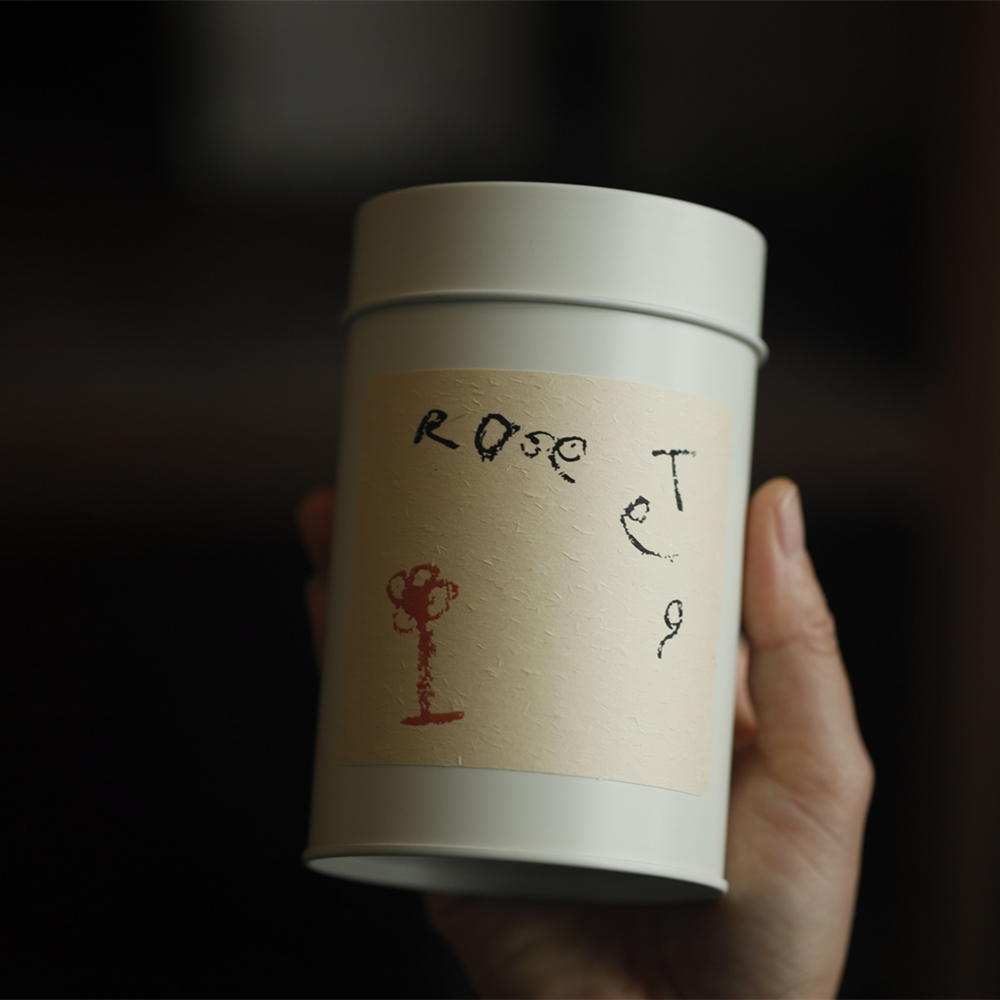 新茶【玫瑰红茶】春茶小种红茶窨制 红玫瑰 浓郁蜜甜香 自是60克