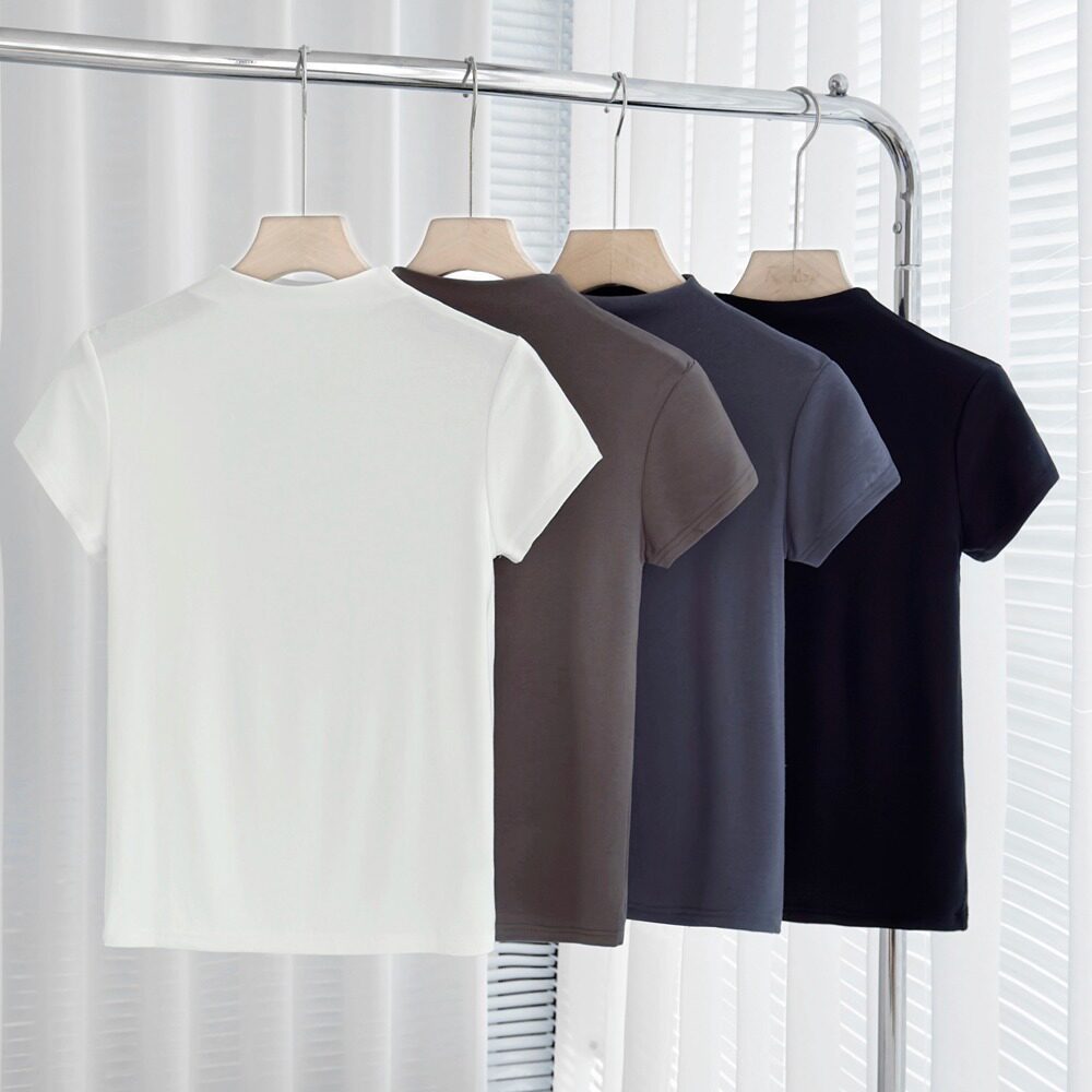 恩迪简约夏季气质半高领正肩白色T恤女修身内搭别致短袖上衣