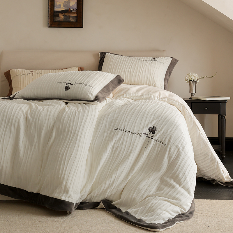 秋冬保暖小资风牛奶绒四件套