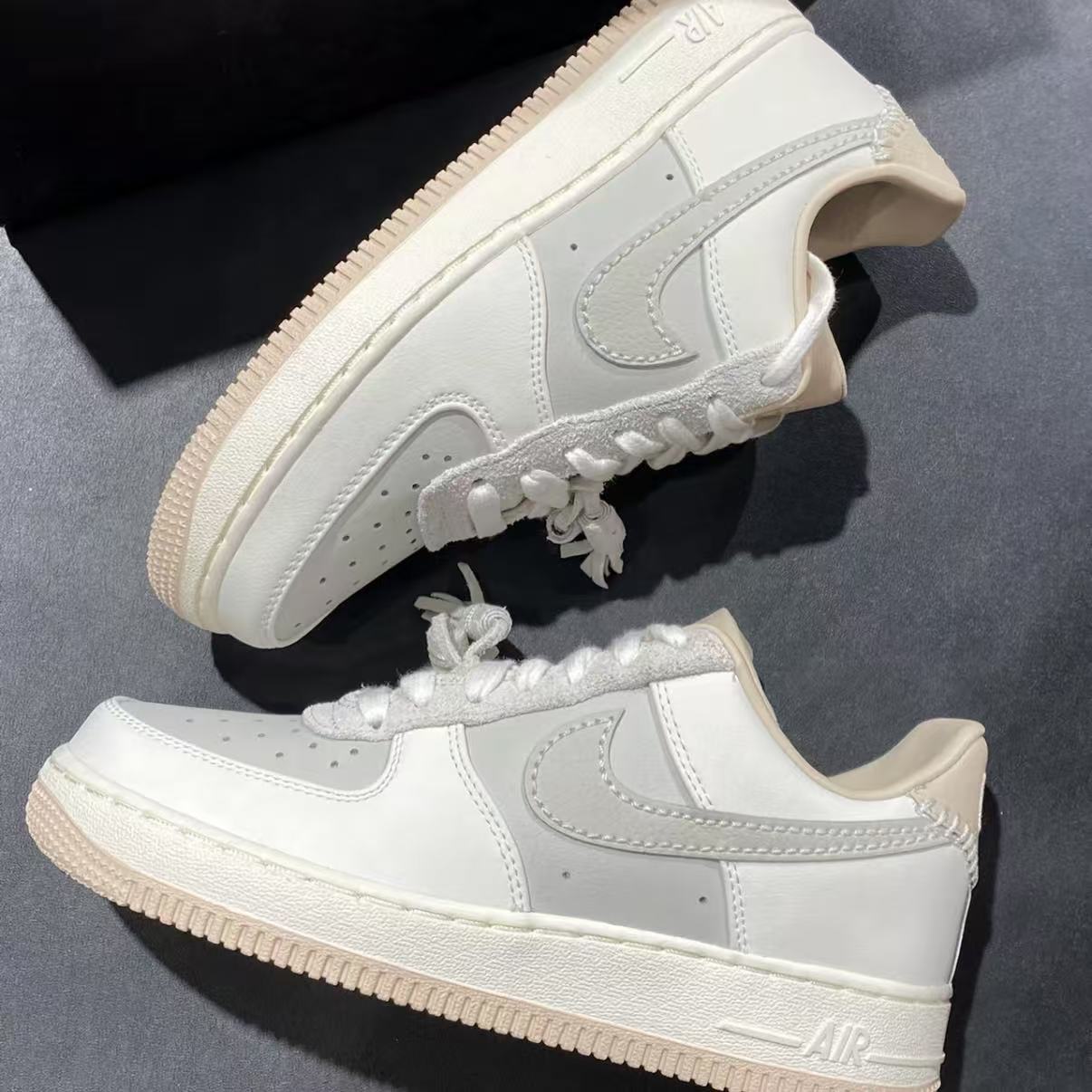 耐克运动休闲板鞋HV1813-001