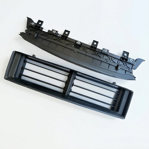 适用小鹏P5前保险杠散热器导流板