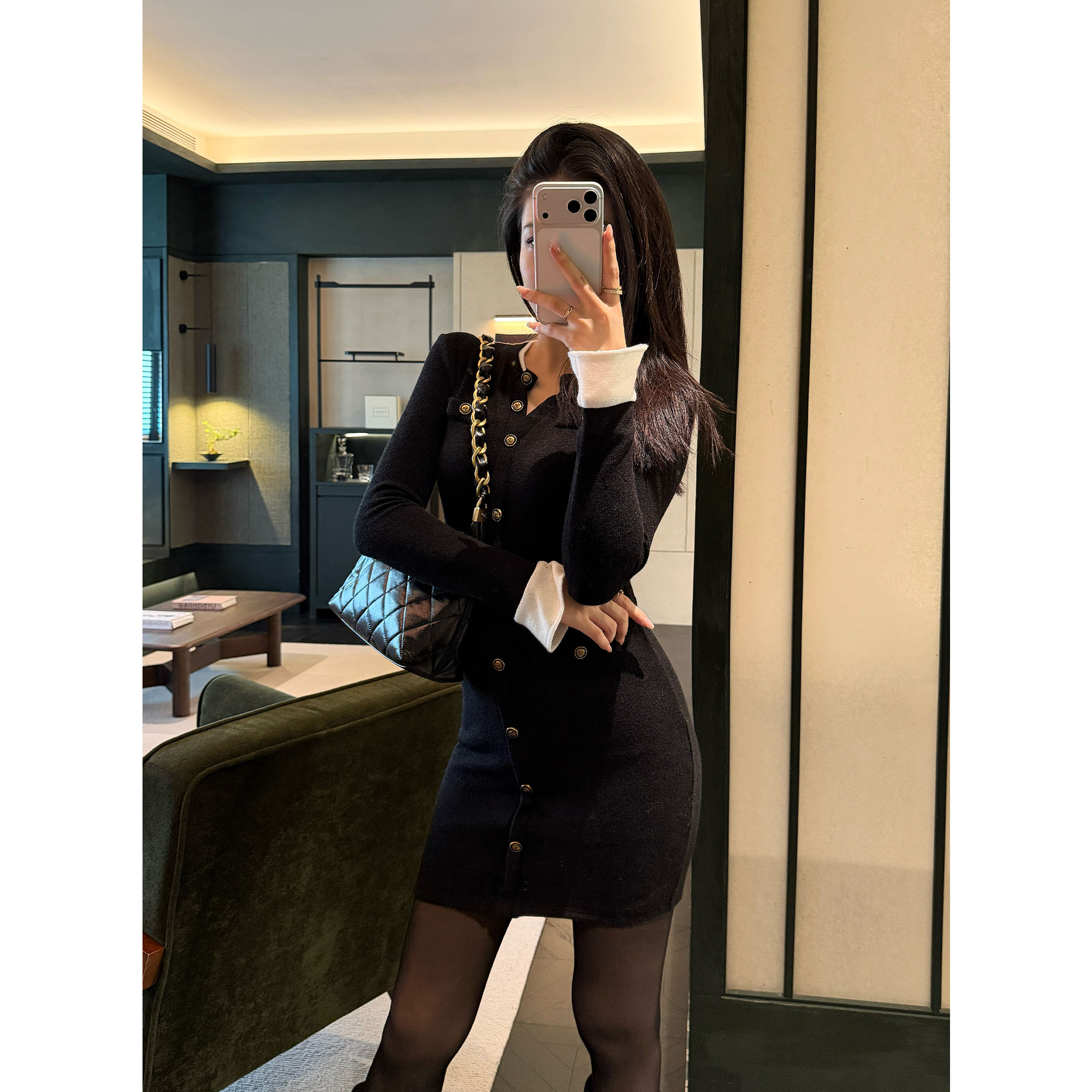 喇叭袖法式秋冬千金风设计感连衣裙JD10LZPT1828