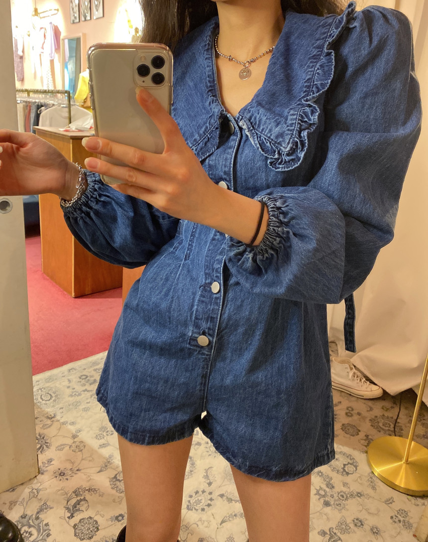 Retro baby collar long sleeve single breasted denim Jumpsuit Waist Wide Leg shorts