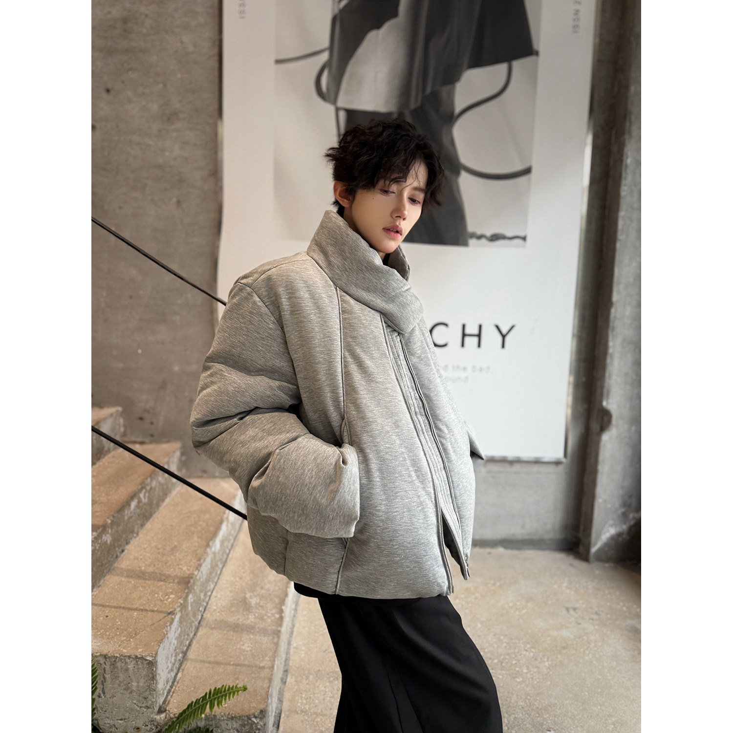 C316MY1120P138冬装新款灰色棉服时尚短袖外套结构设计棉袄,男装棉衣,电商C316