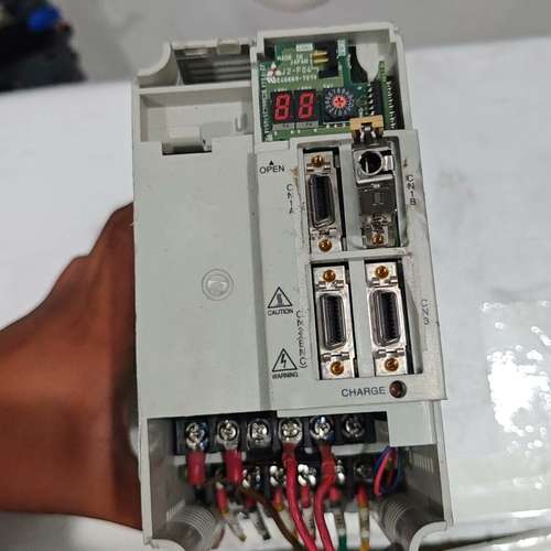 议价伺服驱动器MR-J2S-200B-PY248，实物拍摄，询价