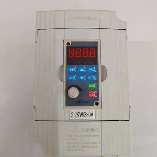 适用士林变频器SL-043-2.2K，功率2.2KW，电压380议价