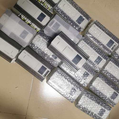 议价新捷PLC，型号：XD3-60RT-E，仓库有20多条，99询价