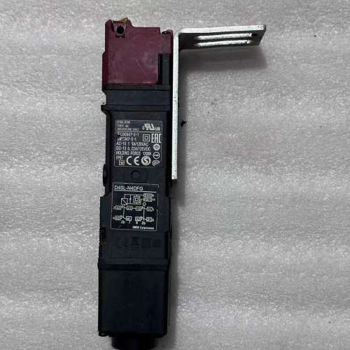 议价安全电磁门锁D4SL-N4DFG成色如图片实物图片 正询价