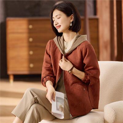 妈妈秋装连帽外套洋气百搭2025新款中老年女装春秋季休闲上衣