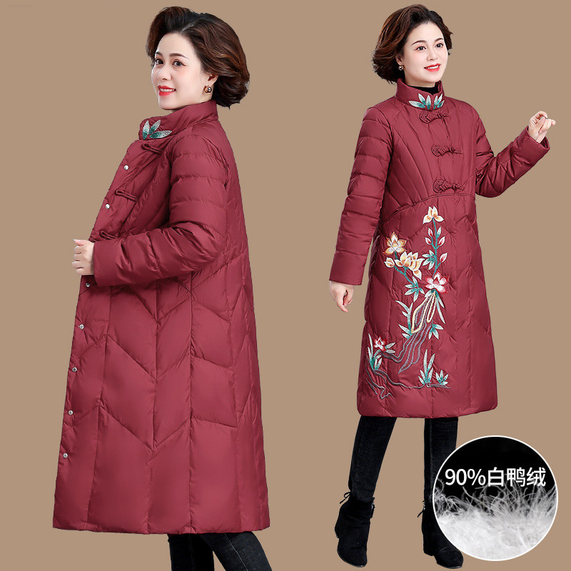 妈妈冬装外套羽绒服中长款